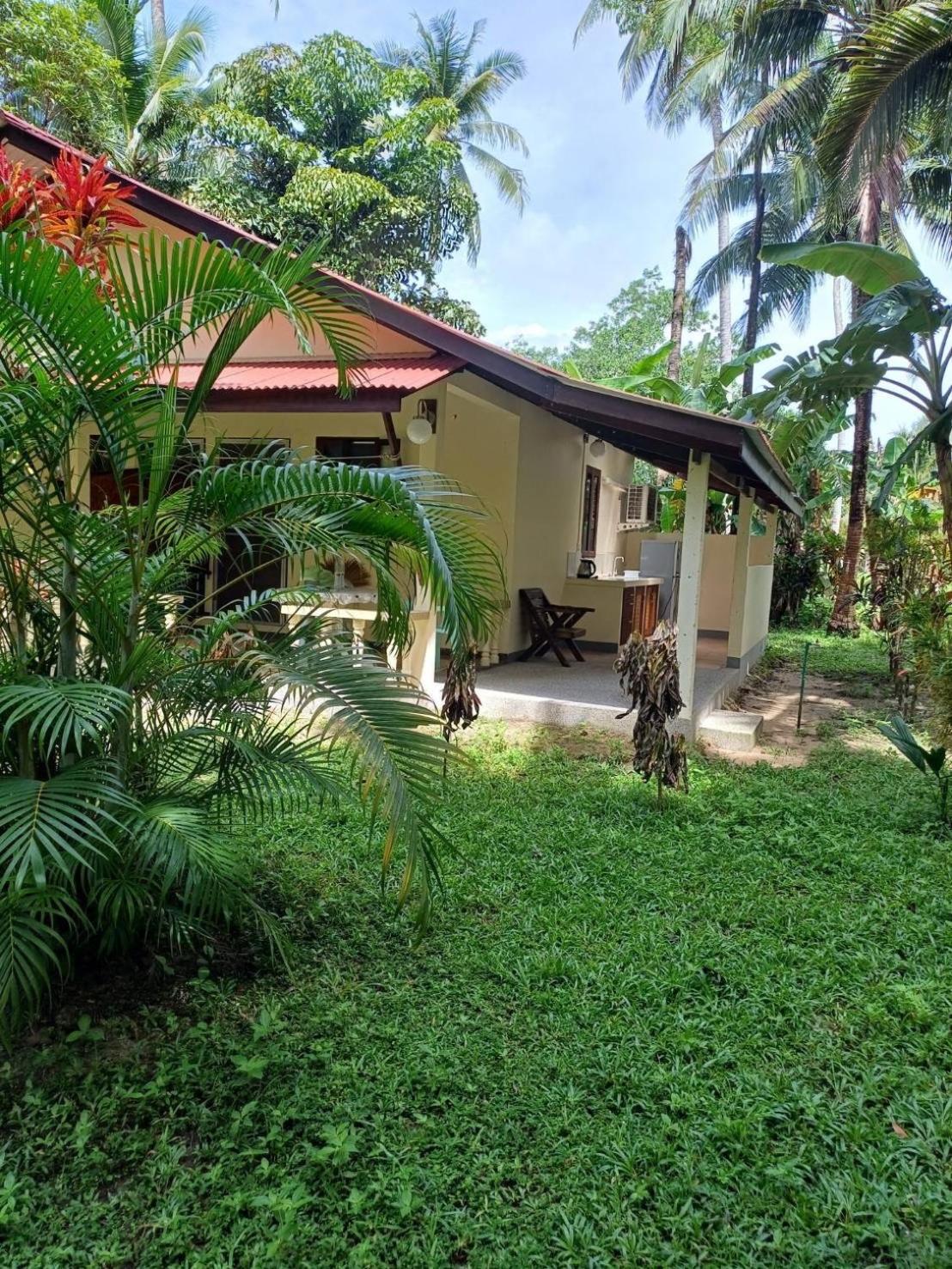 Lake View Bungalows Khao Lak Esterno foto