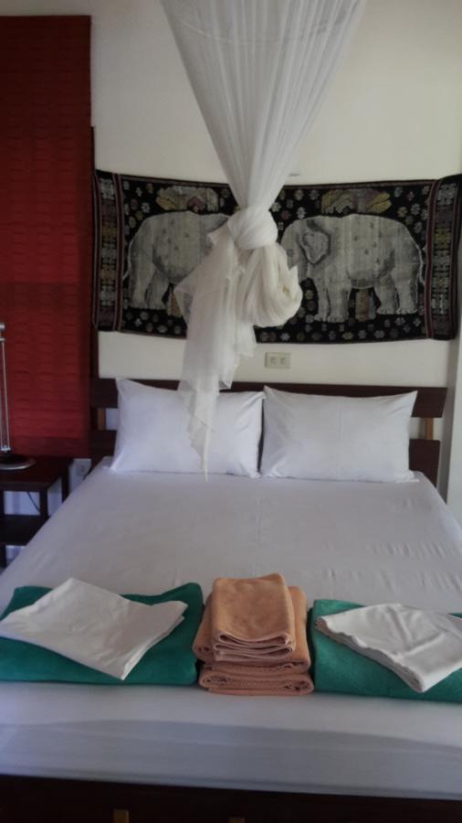 Lake View Bungalows Khao Lak Esterno foto