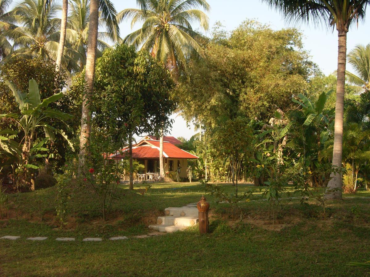 Lake View Bungalows Khao Lak Esterno foto