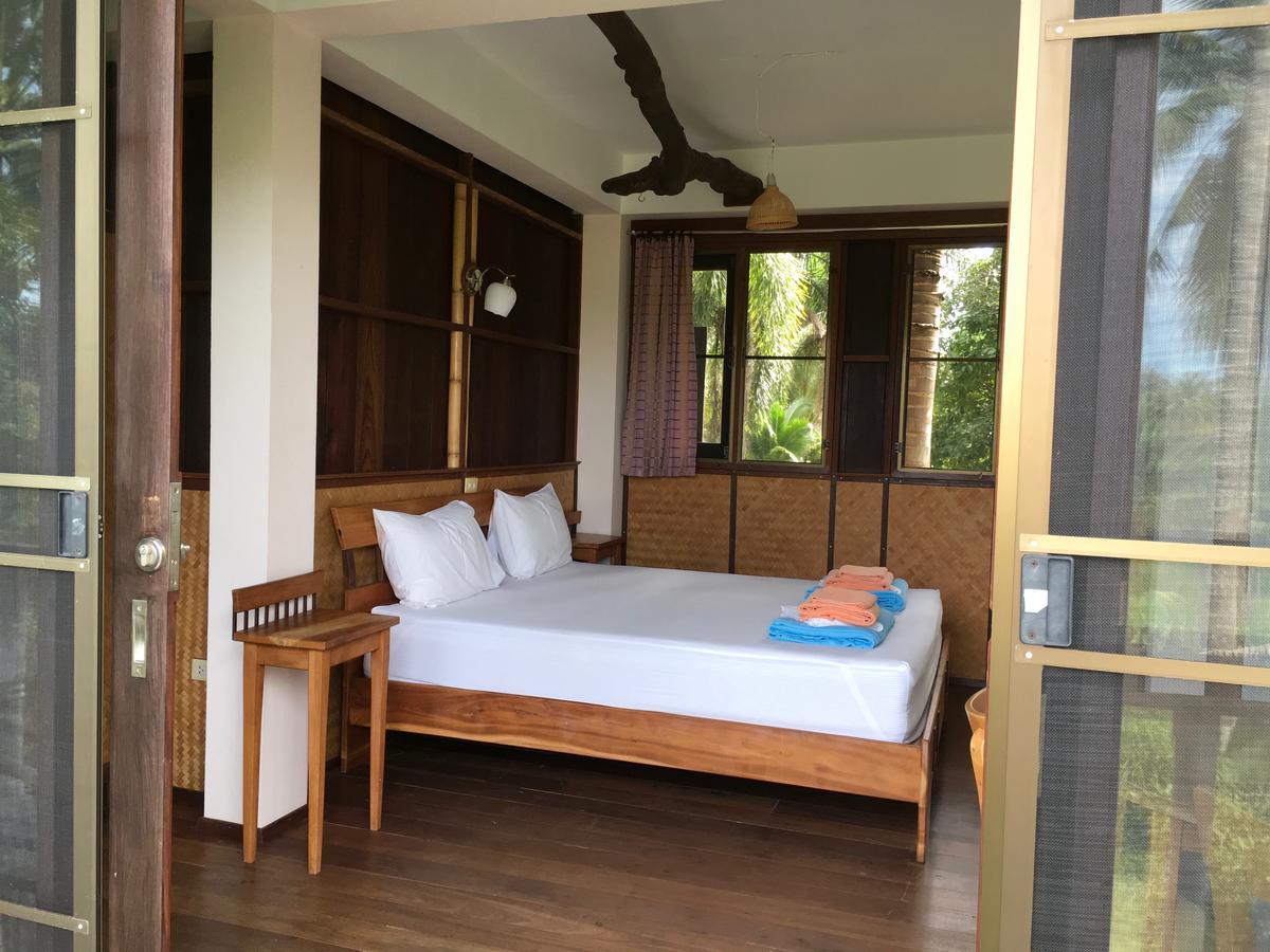 Lake View Bungalows Khao Lak Esterno foto
